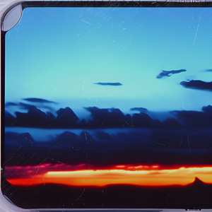 嗯嗯啊啊好舒服快点舔我奶头
